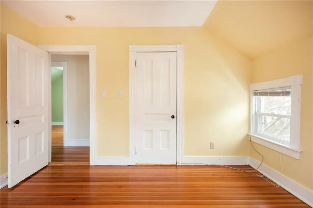 5 Cummings Road Newport RI 02840