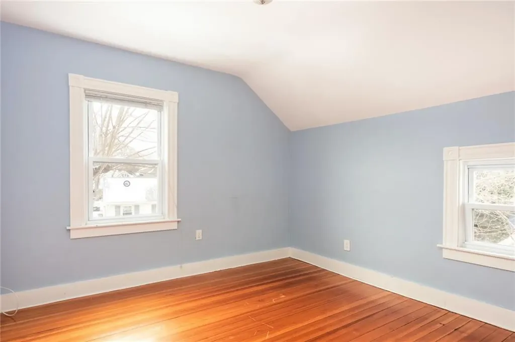 5 Cummings Road Newport RI 02840