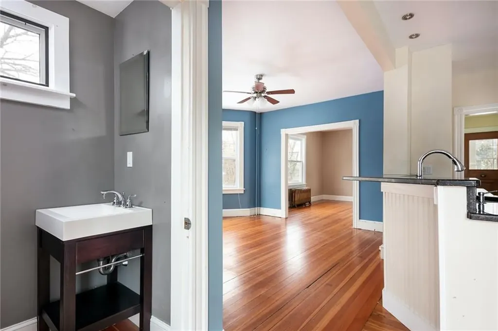 5 Cummings Road Newport RI 02840