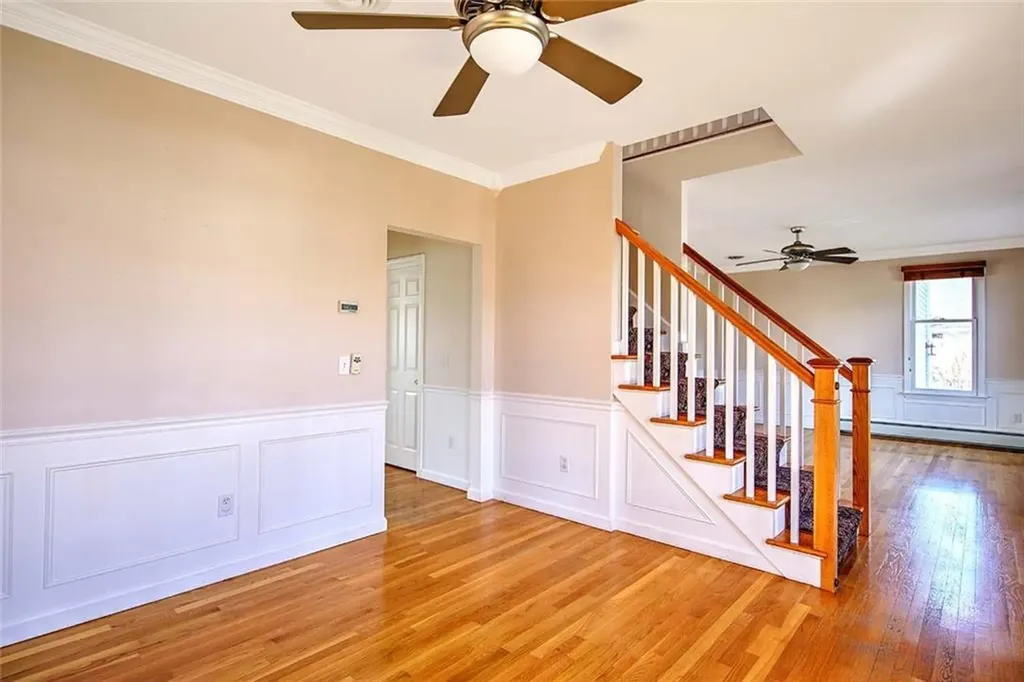 8 Bay Avenue Barrington RI 02806