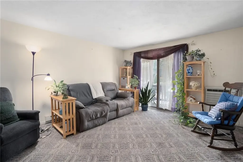 1190 Charles Street North Providence RI 02904