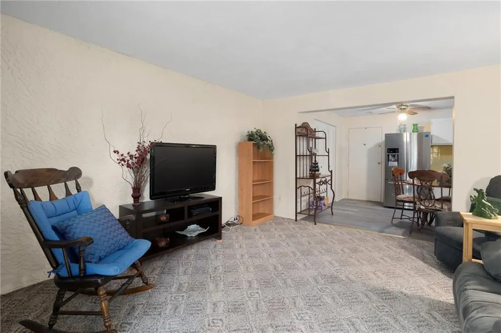 1190 Charles Street North Providence RI 02904