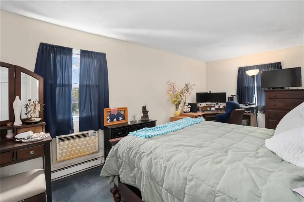 1190 Charles Street North Providence RI 02904