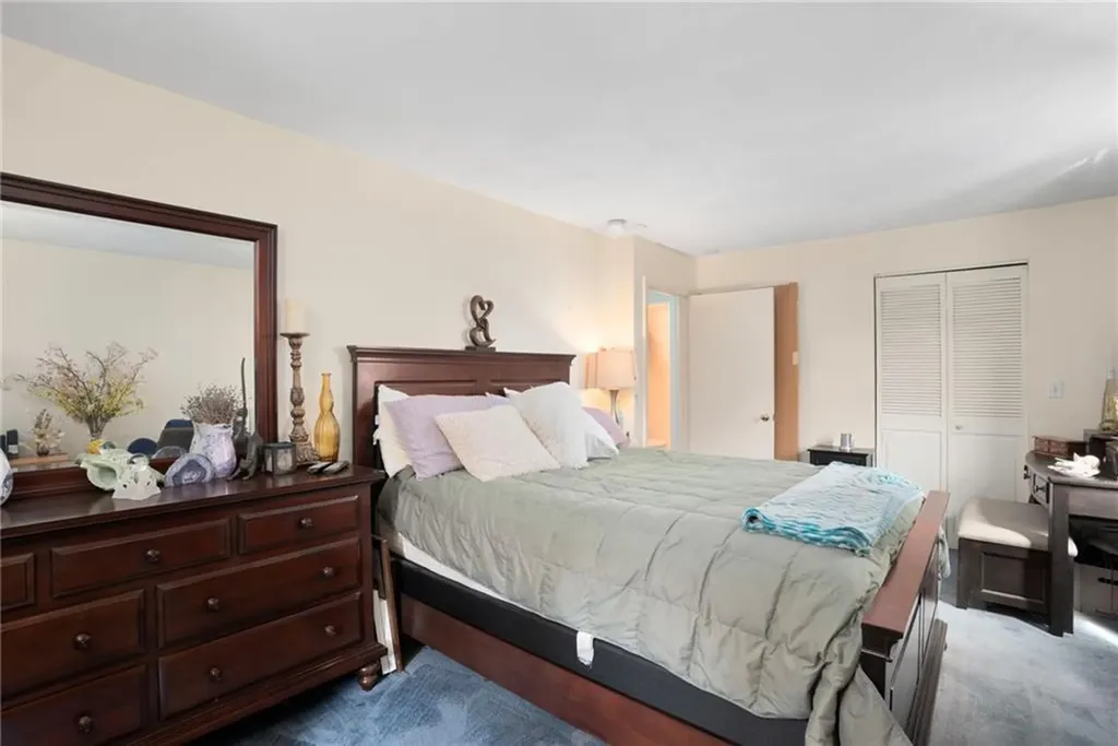 1190 Charles Street North Providence RI 02904