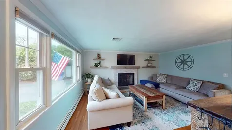 53 Fisher Street North Providence RI 02911