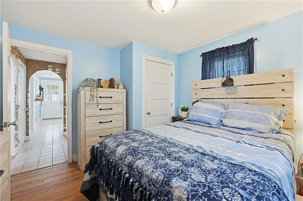 70 East Street West Warwick RI 02893