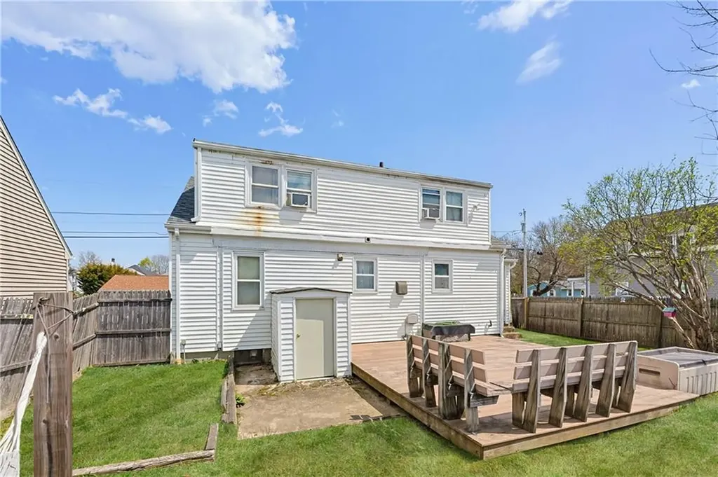 70 East Street West Warwick RI 02893