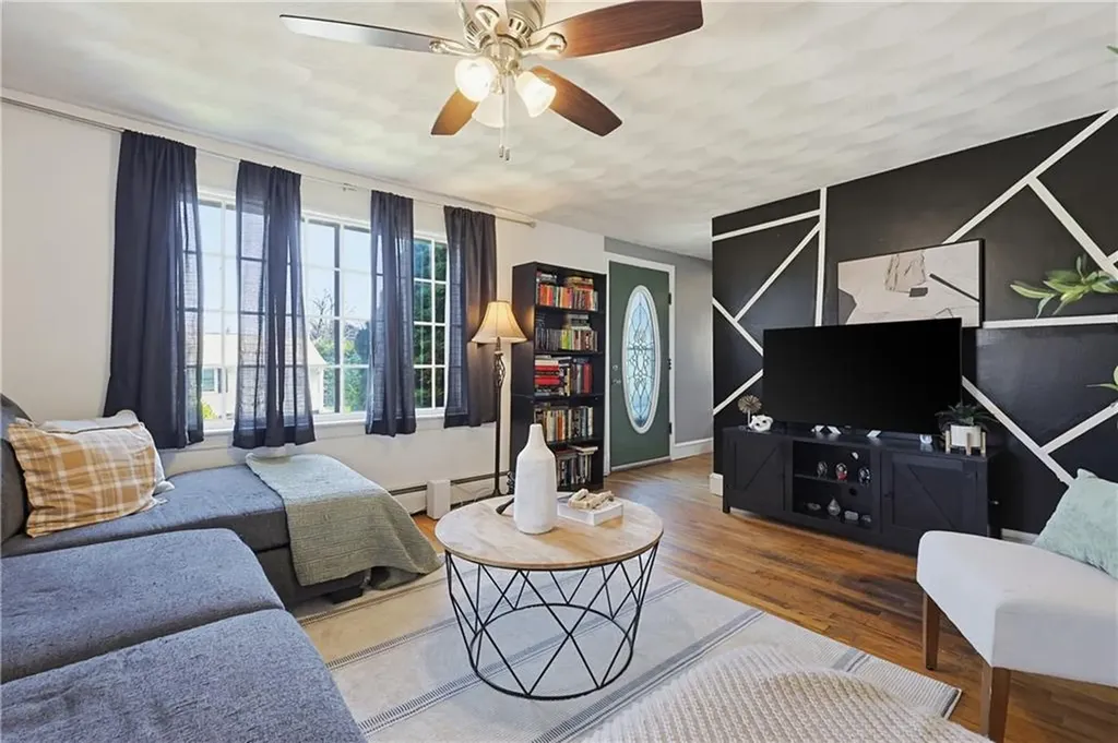 70 East Street West Warwick RI 02893