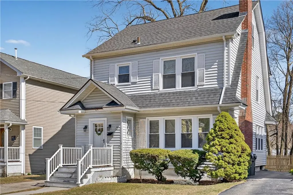 43 Longwood Avenue Providence RI 02908