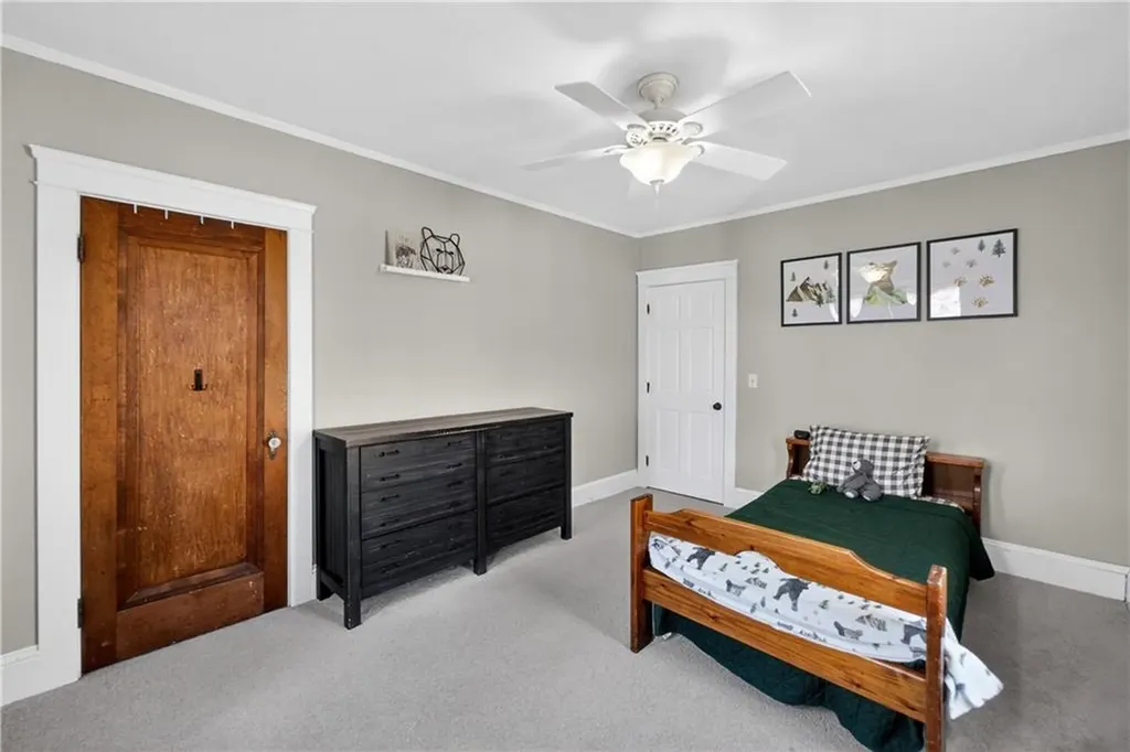 43 Longwood Avenue Providence RI 02908