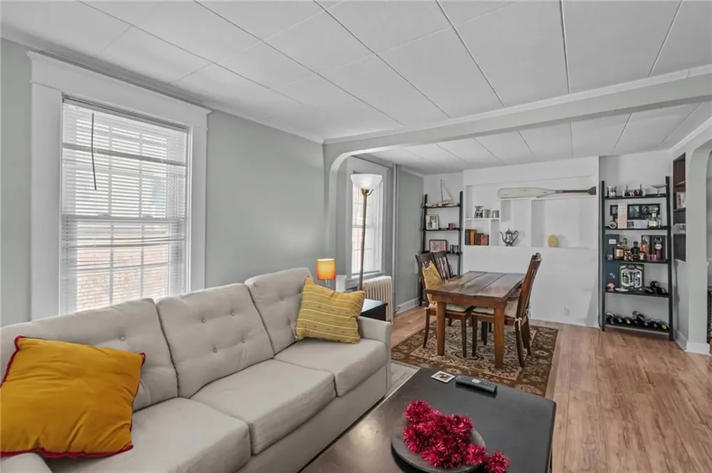 32 Houston Avenue Newport RI 02840