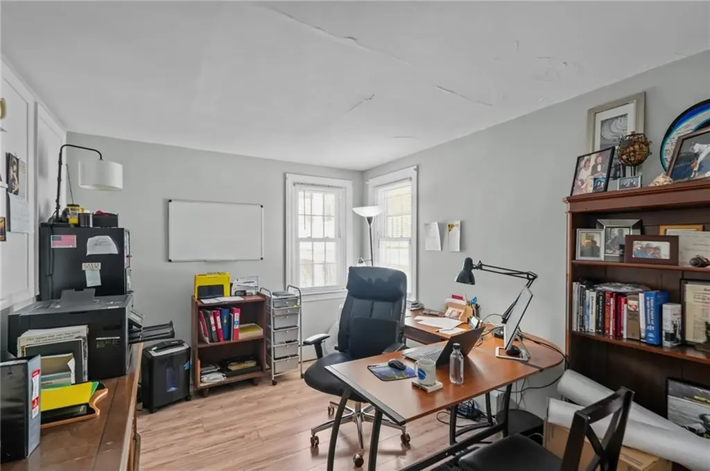 32 Houston Avenue Newport RI 02840