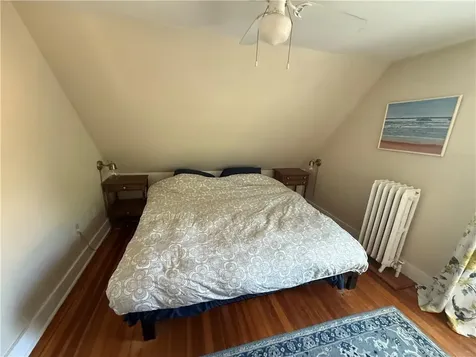 28 Calvert Street Newport RI 02840