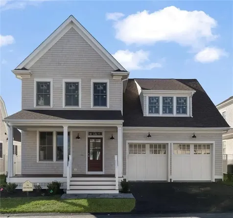 24 Lookout Lane Portsmouth RI 02871