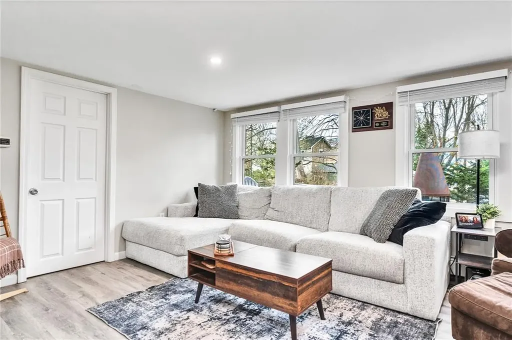 16 Harrison Avenue South Kingstown RI 02879