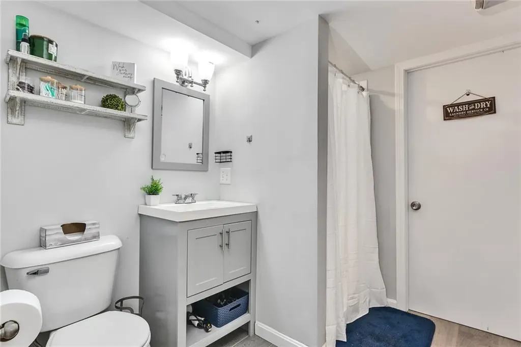 16 Harrison Avenue South Kingstown RI 02879