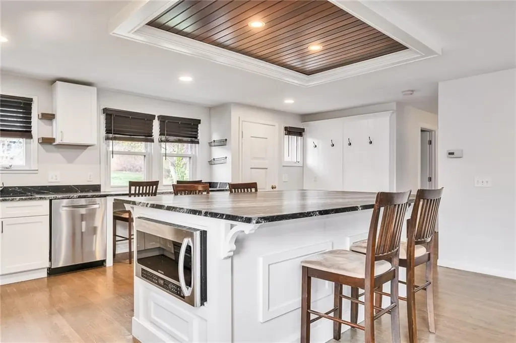 16 Harrison Avenue South Kingstown RI 02879