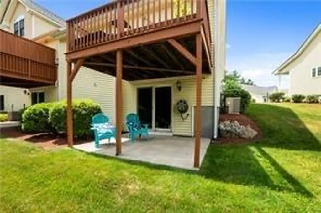 40 Old Louisquisset Pike North Smithfield RI 02896