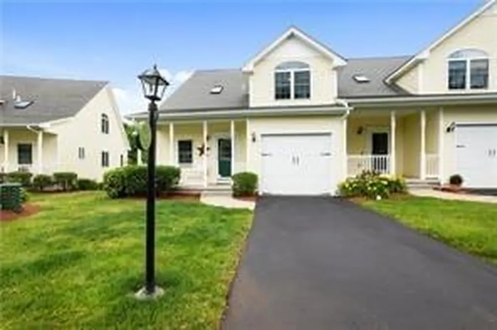 40 Old Louisquisset Pike North Smithfield RI 02896