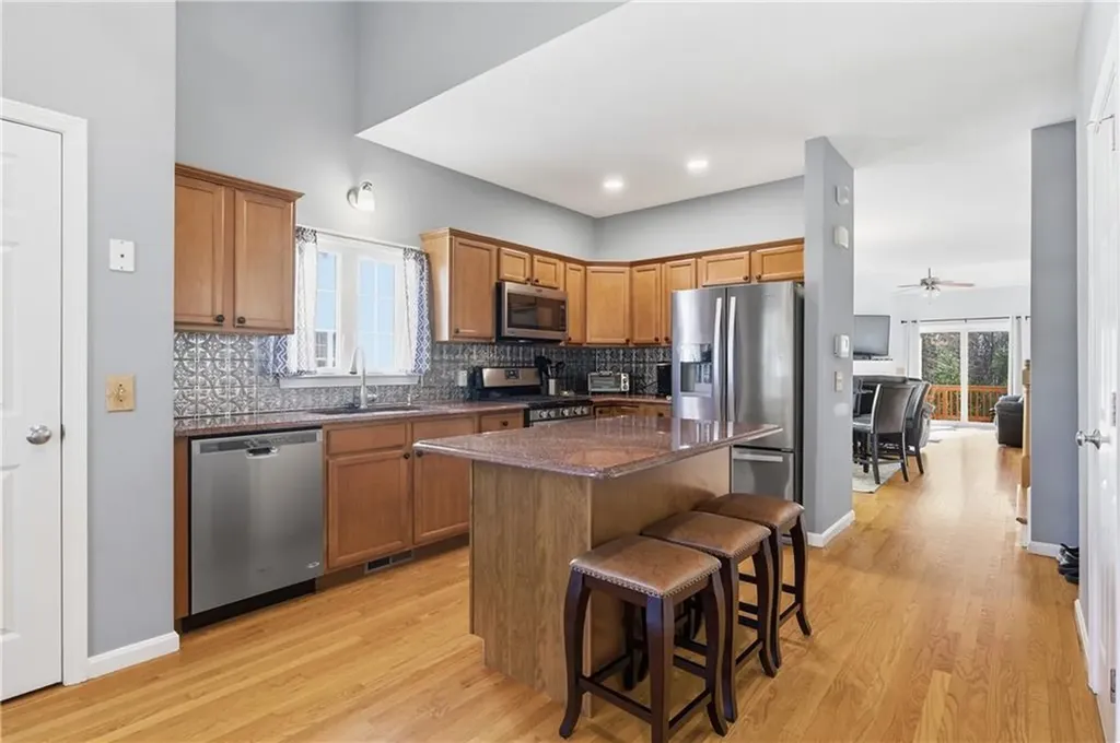 40 Old Louisquisset Pike North Smithfield RI 02896