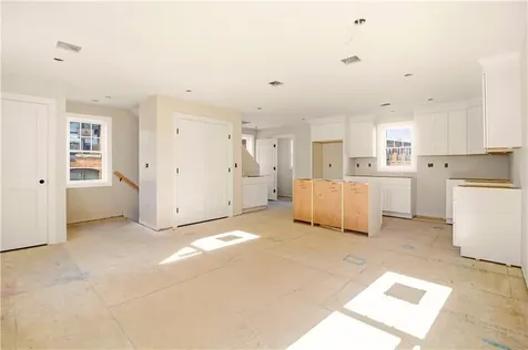 75 Croade Street Warren RI 02885