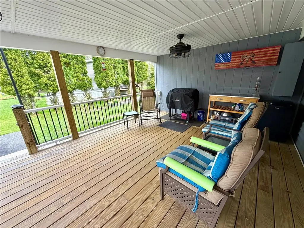 464 #103 Gardiner Road Richmond RI 02892