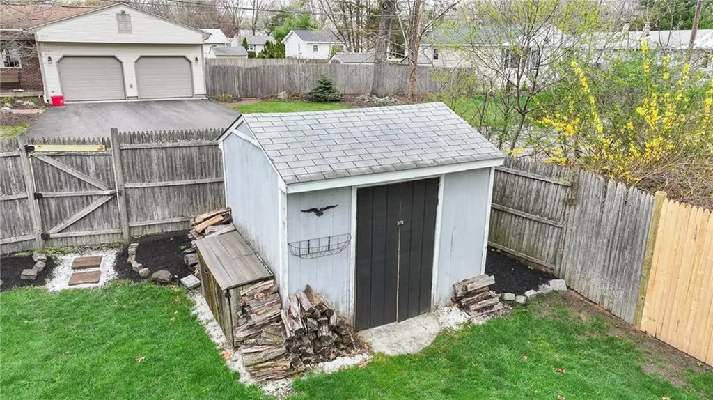 47 Long Street Warwick RI 02888