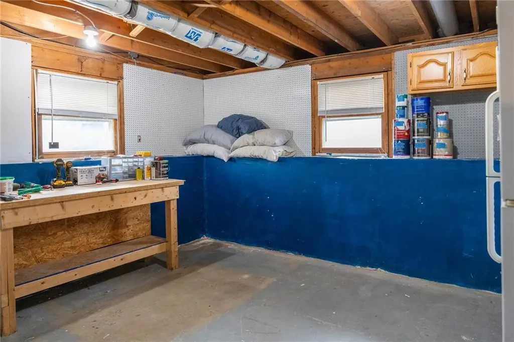 47 Long Street Warwick RI 02888