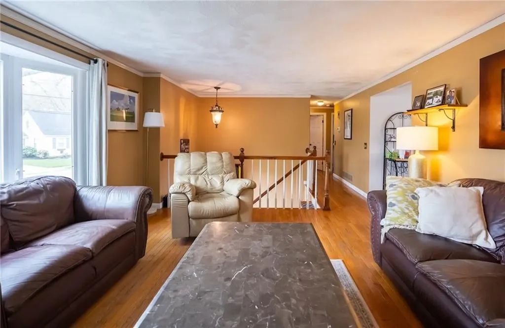 47 Long Street Warwick RI 02888