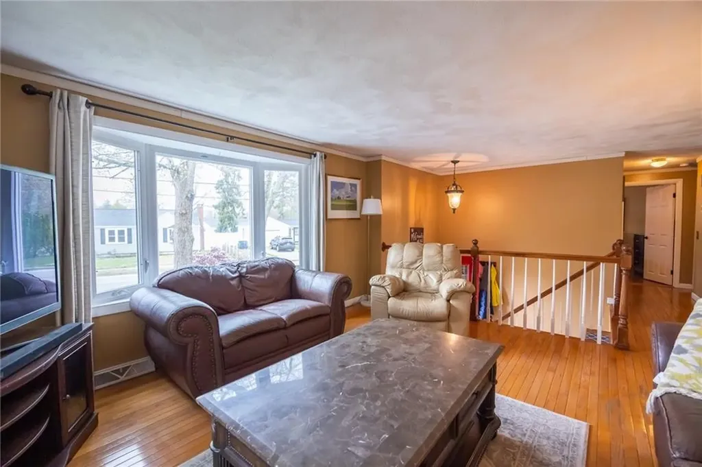 47 Long Street Warwick RI 02888