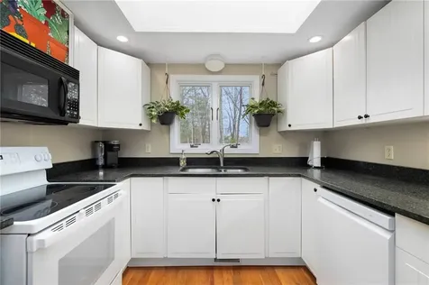 1397 Frenchtown Road East Greenwich RI 02818