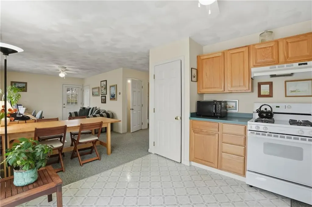 140 Beacon Park Drive East Providence RI 02915