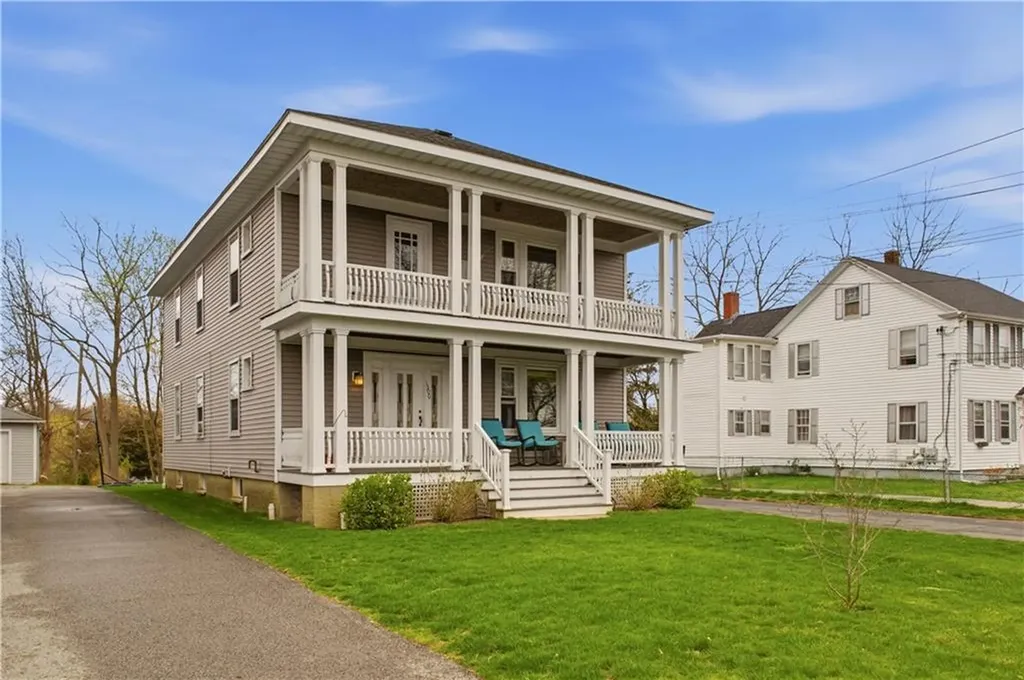 1300 Hope Street Bristol RI 02809