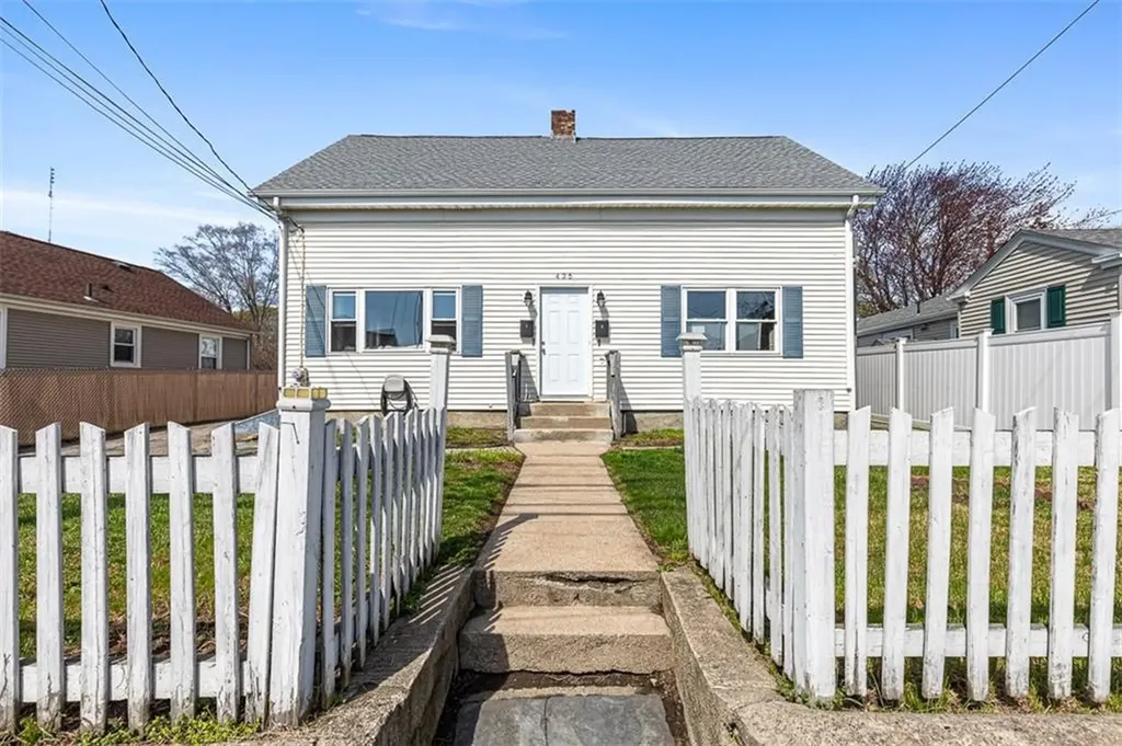 435 Broadway East Providence RI 02914