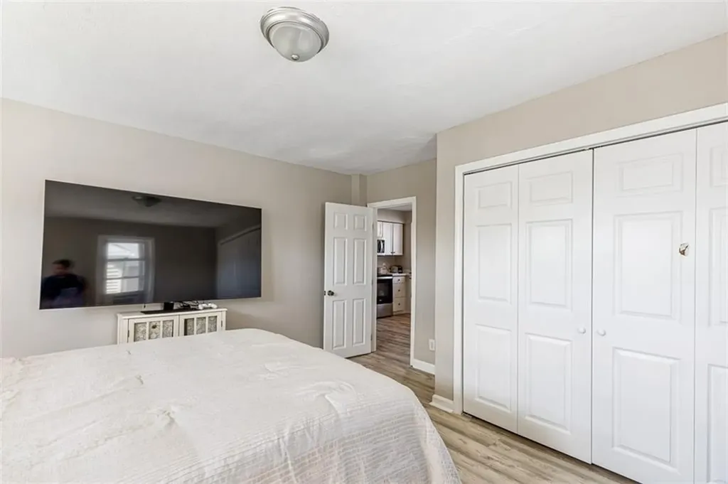 435 Broadway East Providence RI 02914
