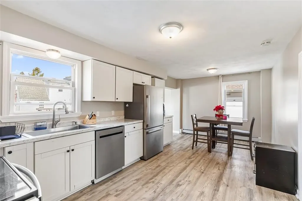 435 Broadway East Providence RI 02914