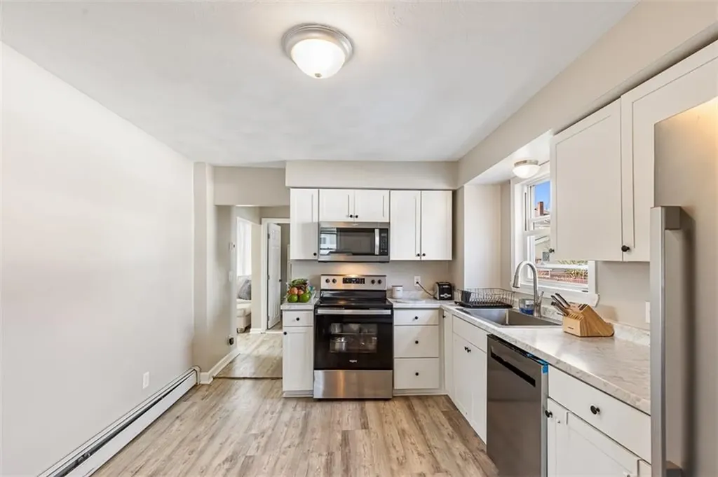 435 Broadway East Providence RI 02914