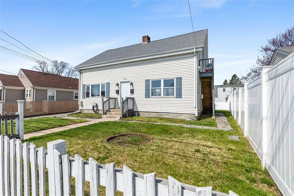435 Broadway East Providence RI 02914