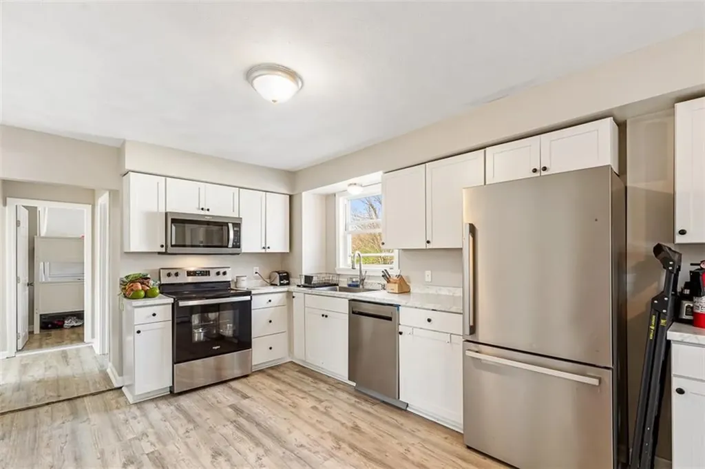 435 Broadway East Providence RI 02914