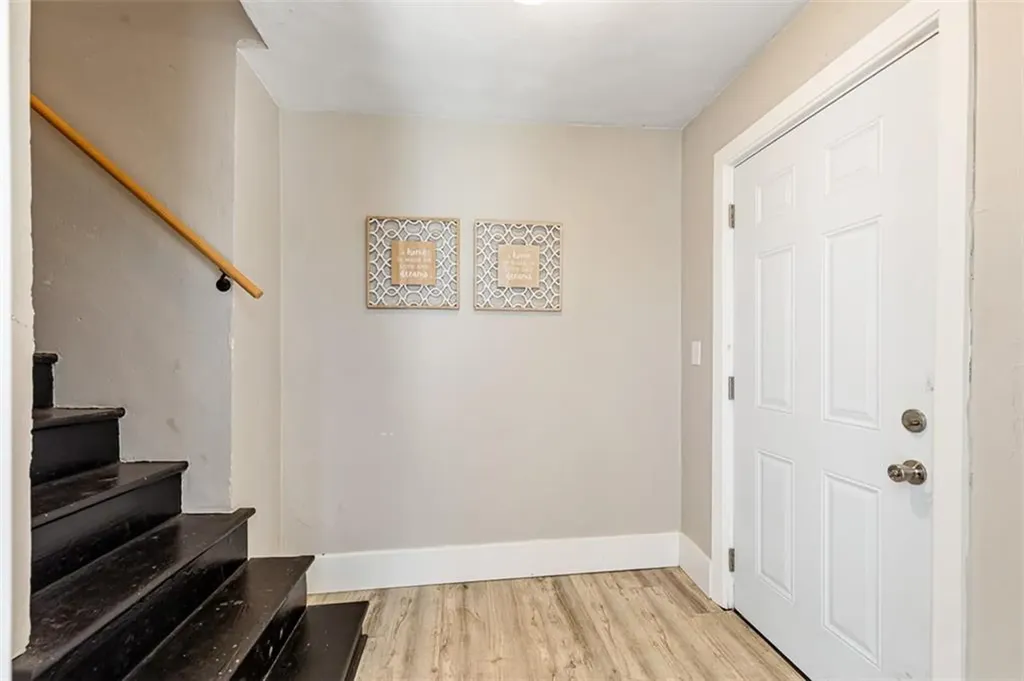 435 Broadway East Providence RI 02914