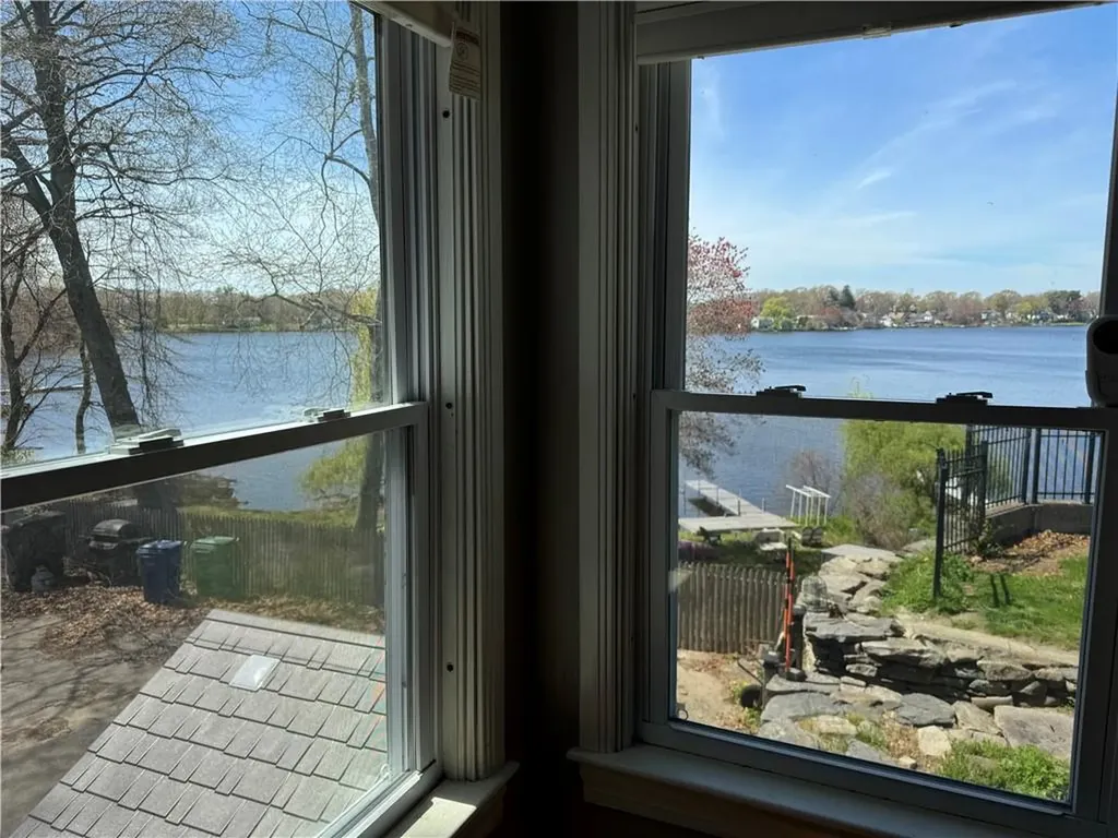 157 Betsey Williams Drive Warwick RI 02889