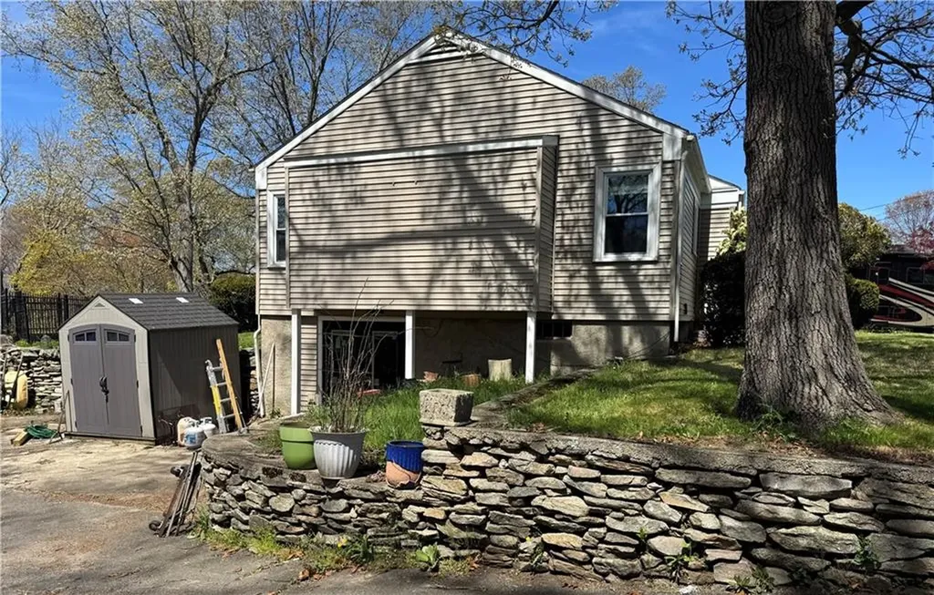 157 Betsey Williams Drive Warwick RI 02889
