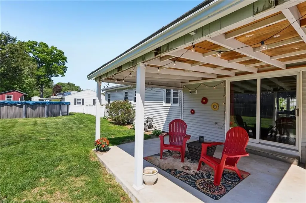 14 Candlewood Drive Smithfield RI 02828