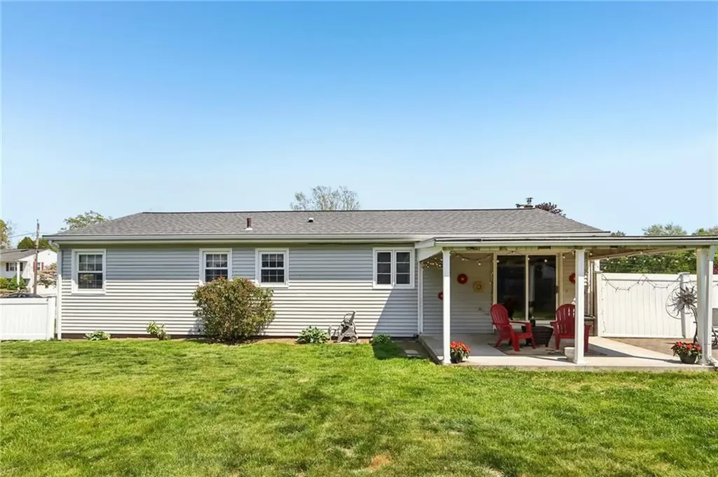 14 Candlewood Drive Smithfield RI 02828