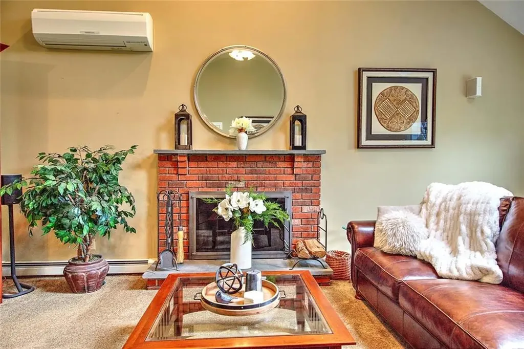 96 Windsong Road Cumberland RI 02864