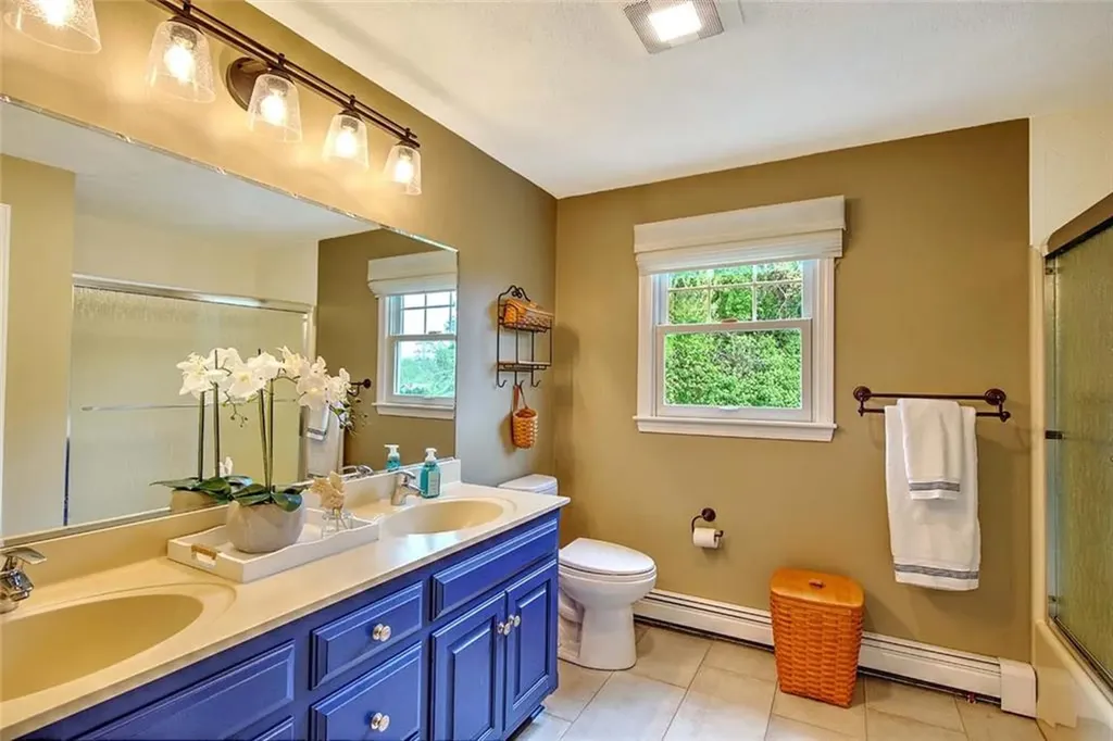 96 Windsong Road Cumberland RI 02864