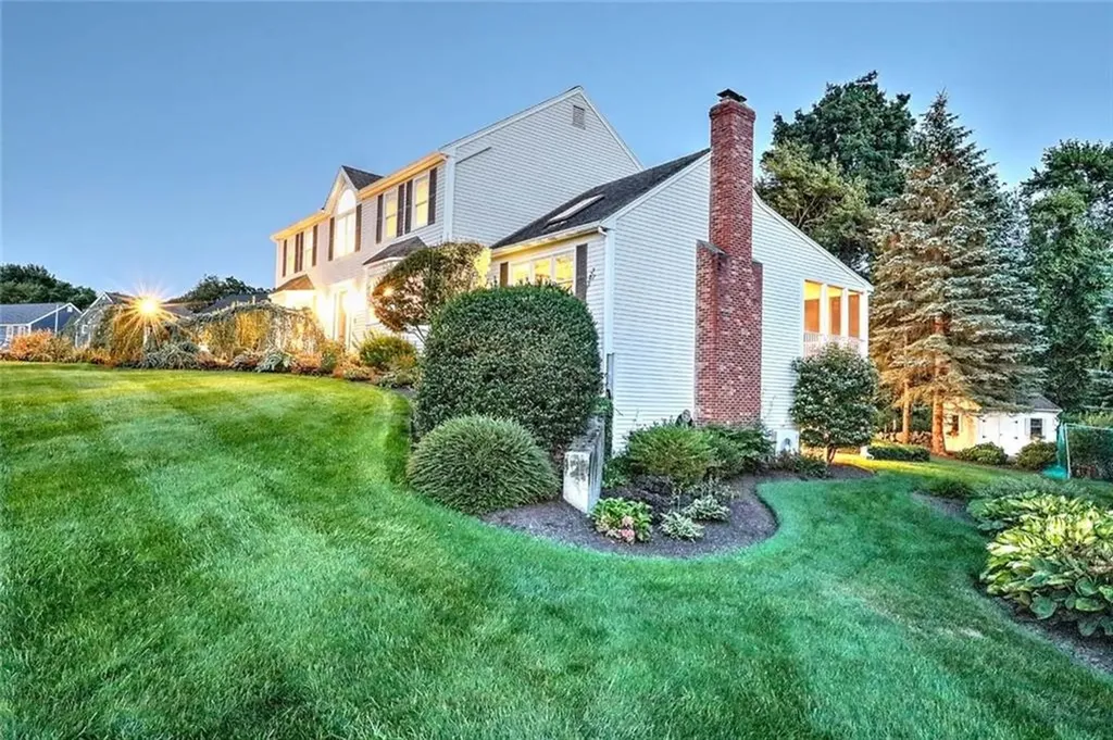 96 Windsong Road Cumberland RI 02864