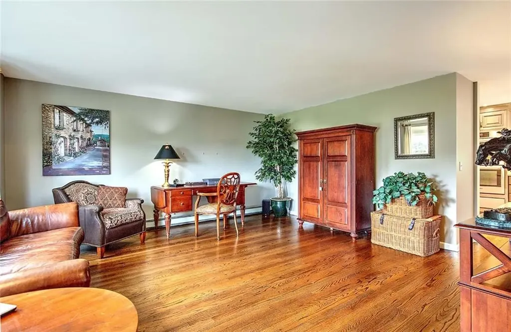 96 Windsong Road Cumberland RI 02864