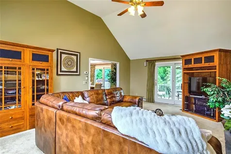 96 Windsong Road Cumberland RI 02864