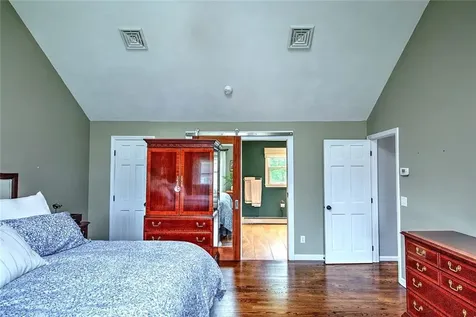 96 Windsong Road Cumberland RI 02864